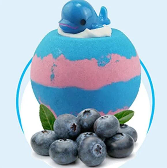 Badbombe med leksak på toppen